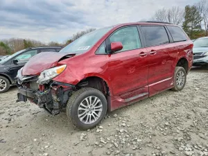 Toyota Sienna 3.5L 6 2020