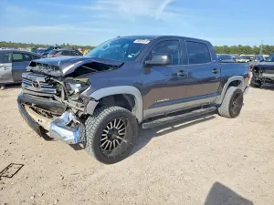 Toyota Tundra 4.6L 8 2016
