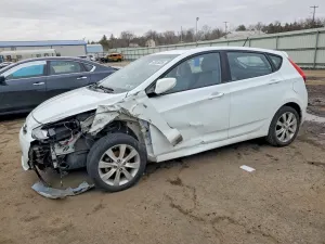 Hyundai Accent 1.6L 4 2013