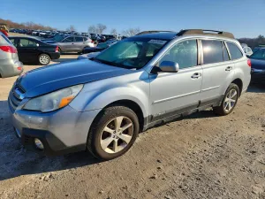 Subaru Outback 2.5L 4 2013