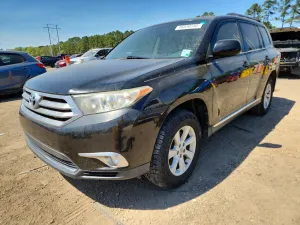 Toyota Highlander 3.5L 6 2013