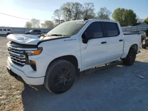 Chevrolet Silverado 1500 2.7L 4 2023