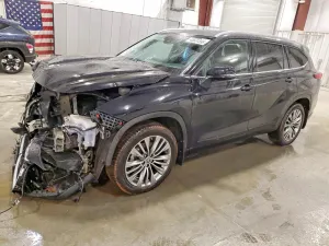 Toyota Highlander 3.5L 6 2020
