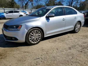 Volkswagen Jetta 2.5L 5 2012