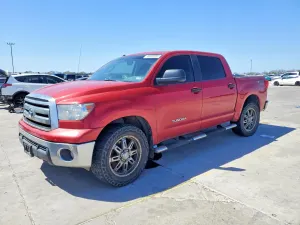Toyota Tundra 4.6L 8 2013