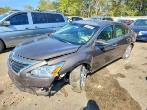 Nissan Altima 2.5L 4 2015