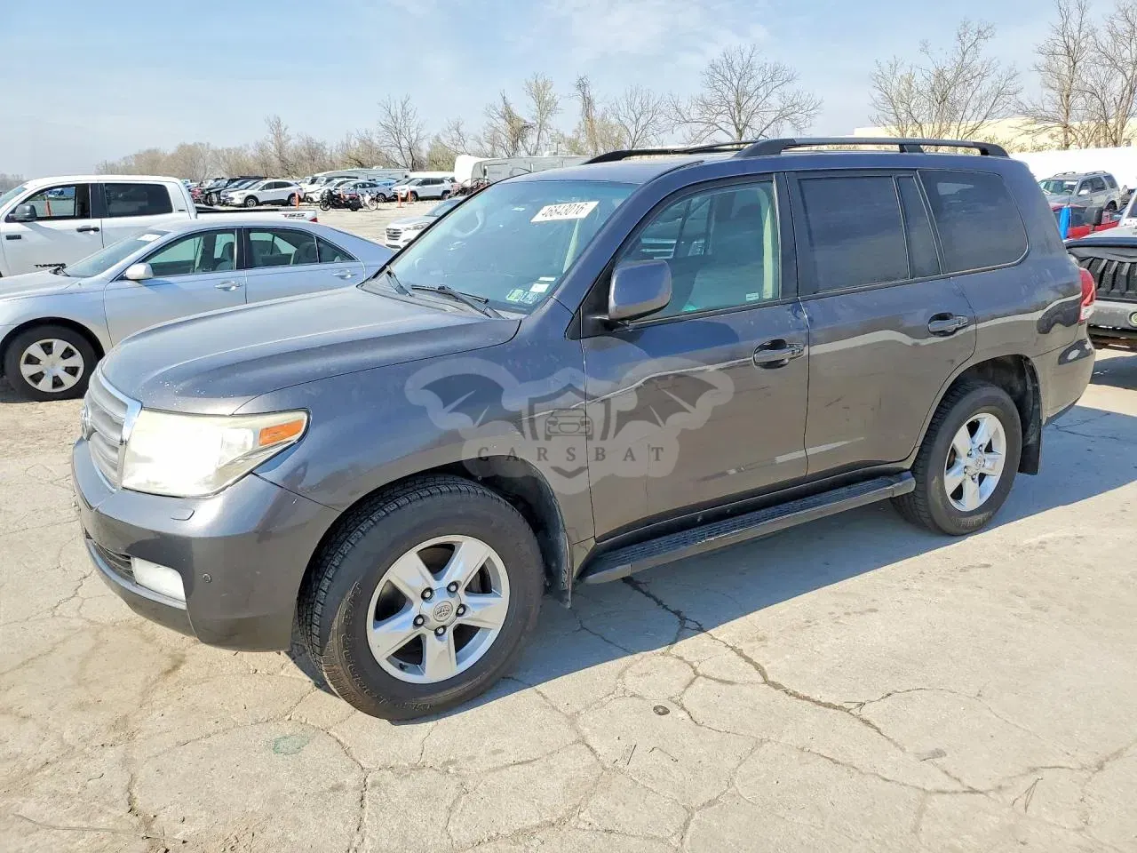 Toyota Land Cruiser 5.7L 8 2011