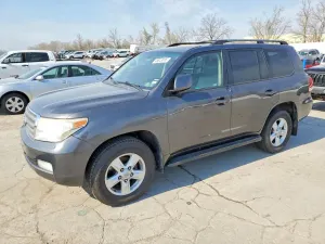 Toyota Land Cruiser 5.7L 8 2011