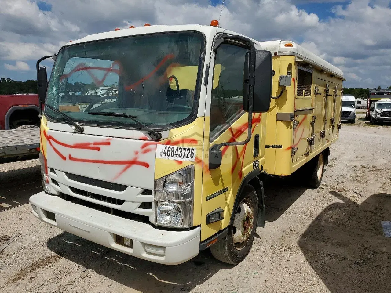 Isuzu NPR 6.0L 8 2017