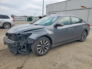 Nissan Altima 2.5L 4 2017