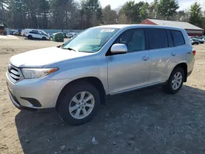 Toyota Highlander 3.5L 6 2013
