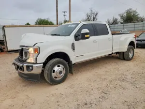 Ford F-350 6.7L 8 2022