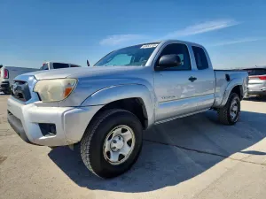 Toyota Tacoma 2.7L 4 2012