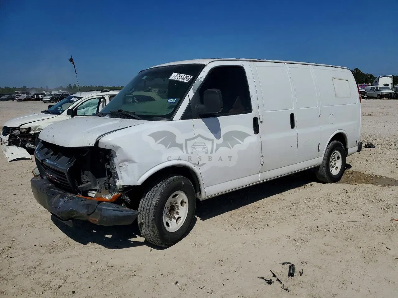 GMC Savana 4.8L 8 2004