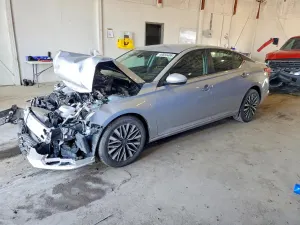 Nissan Altima 2.5L 4 2023