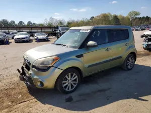 Kia Soul 2.0L 4 2013