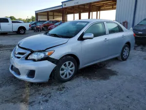 Toyota Corolla 1.8L 4 2013