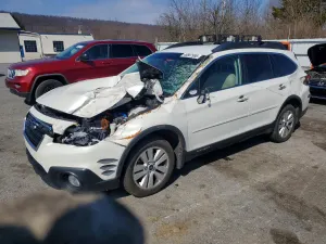 Subaru Outback 2.5L 4 2017