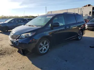 Toyota Sienna 3.5L 6 2011