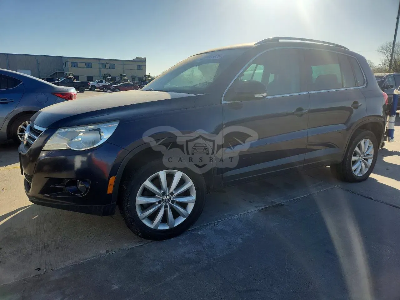 Volkswagen Tiguan 2.0L 4 2011