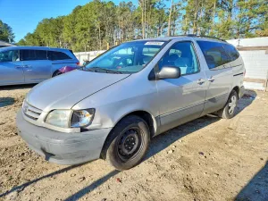 Toyota Sienna 3.0L 6 2002
