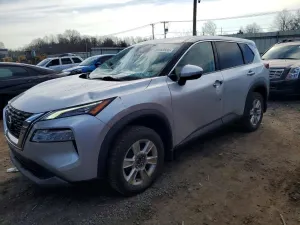 Nissan Rogue 2.5L 4 2021