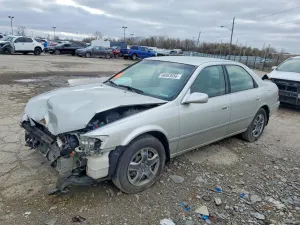 Toyota Camry 2.2L 4 2000