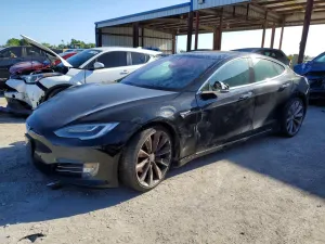 Tesla Model S 2018