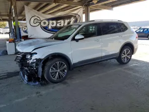 Volkswagen Tiguan 2.0L 4 2019