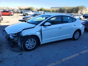 Hyundai Elantra 2.0L 4 2020