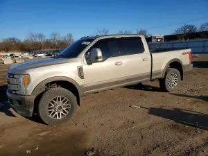 Ford F-250 6.7L 8 2017