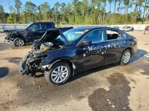 Nissan Altima 2.5L 4 2015