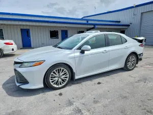 Toyota Camry 2.5L 4 2018