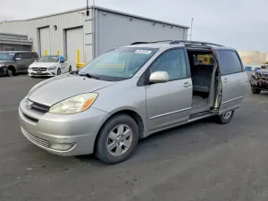 Toyota Sienna 3.3L 6 2004