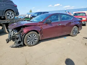 Nissan Altima 2.5L 4 2025