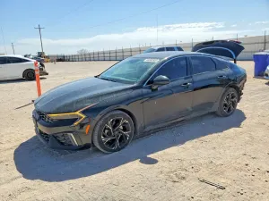 Kia K5 2.5L 4 2025