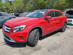 Mercedes-Benz GLA 2.0L 4 2015