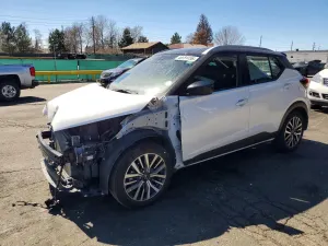 Nissan Kicks 1.6L 4 2022