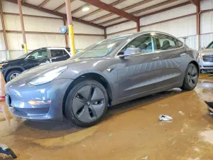 Tesla Model 3 2018