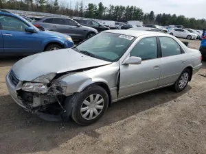 Toyota Camry 2.2L 4 2001