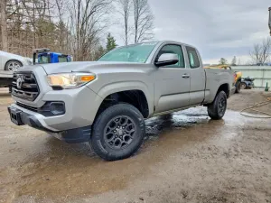 Toyota Tacoma 2.7L 4 2016