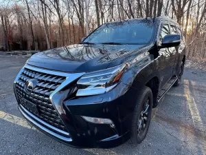 Lexus GX 4.6L 8 2023