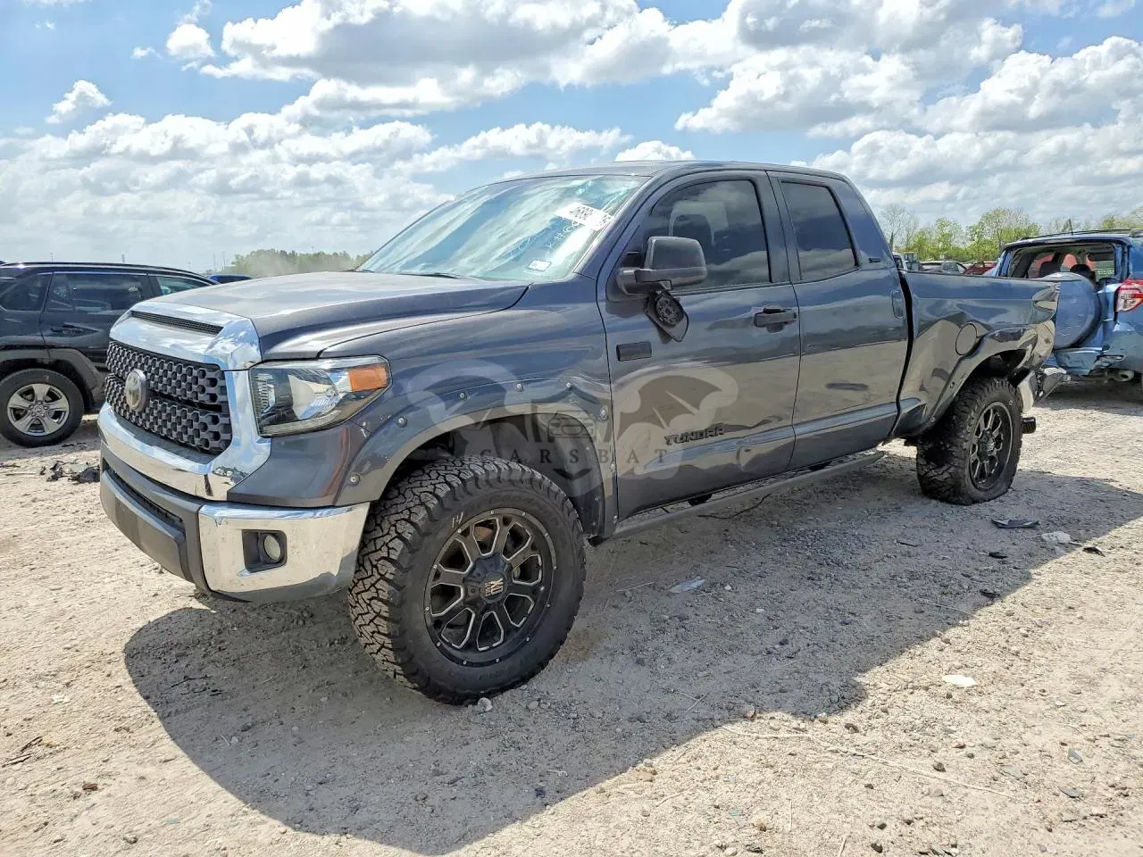 Toyota Tundra 5.7L 8 2021