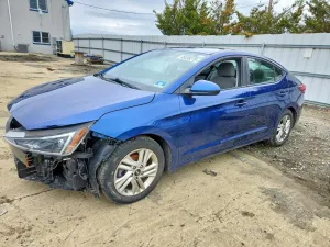 Hyundai Elantra 2.0L 4 2020