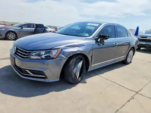 Volkswagen Passat 1.8L 4 2017