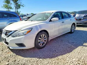 Nissan Altima 2.5L 4 2017