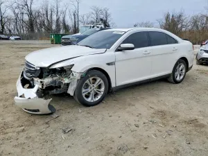 Ford Taurus 3.5L 6 2014
