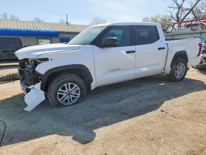 Toyota Tundra 3.4L 6 2022