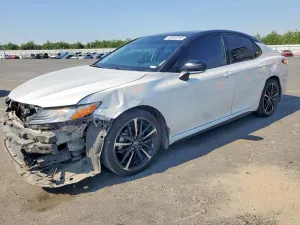 Toyota Camry 2.5L 4 2020
