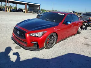 Infiniti Q50 3.0L 6 2021